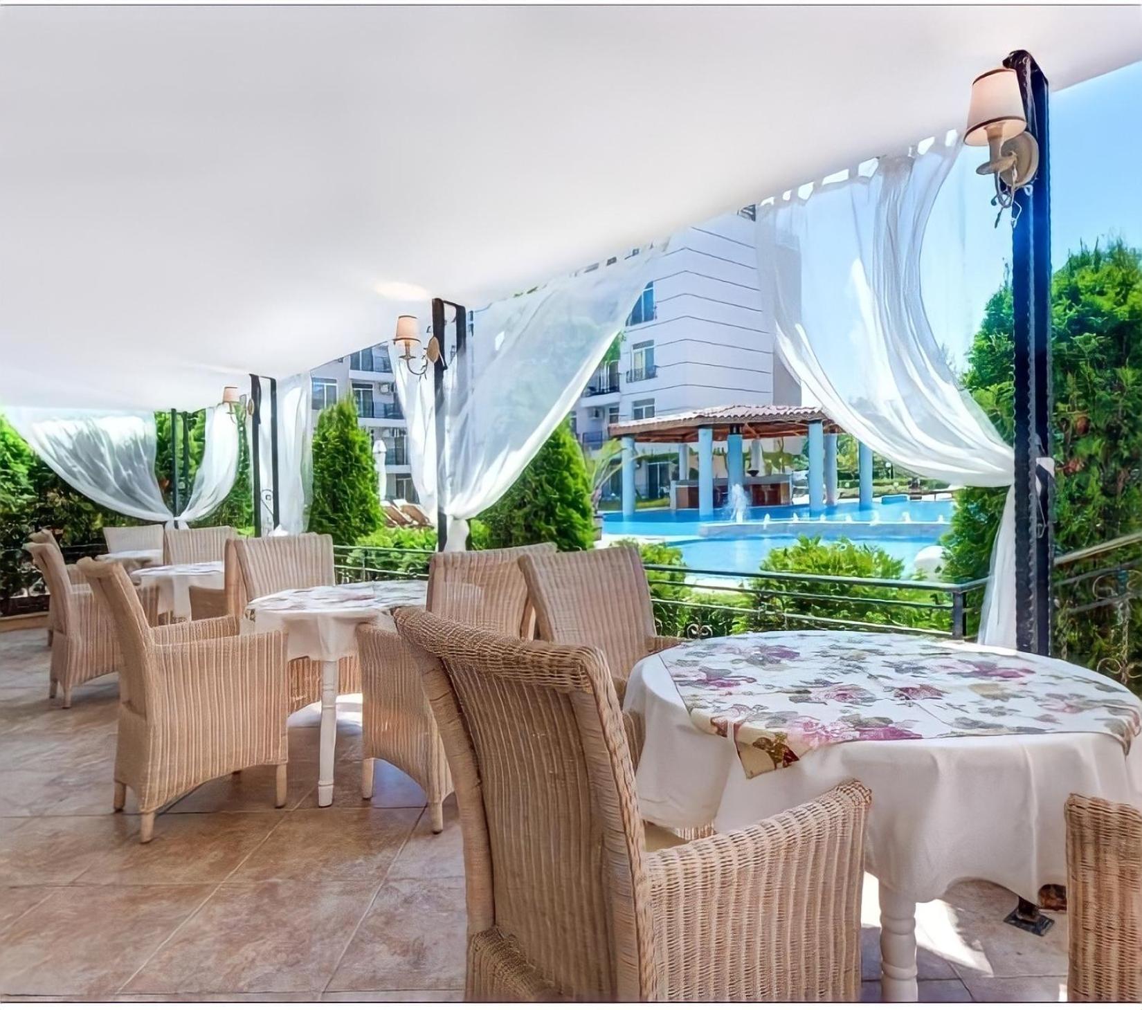 Studio Dans Complexe Proche De La Mer, Sluneční pobřeží Exteriér fotografie